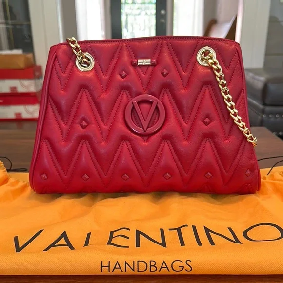 Valentino Red Gold Quilted Shoulder Bag - Picture 10 of 10